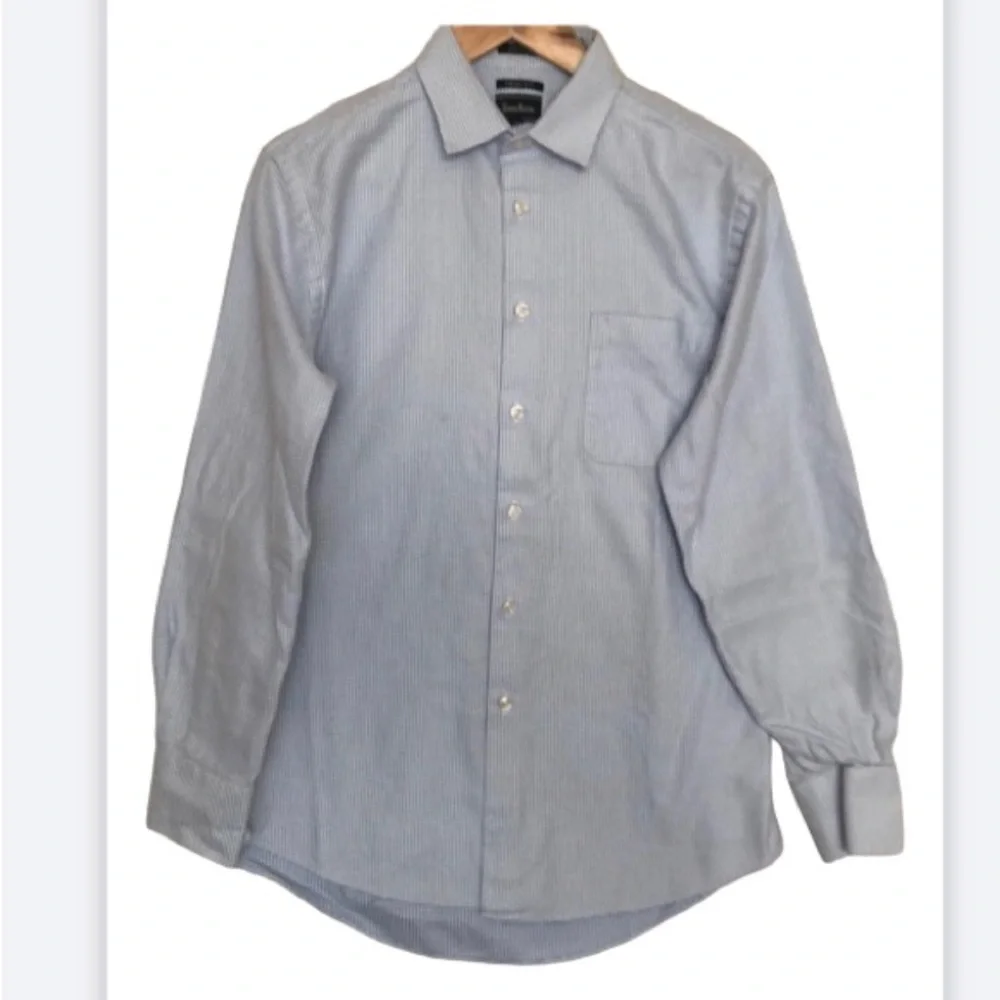 Neiman Marcus Shirt Trim Fit‎